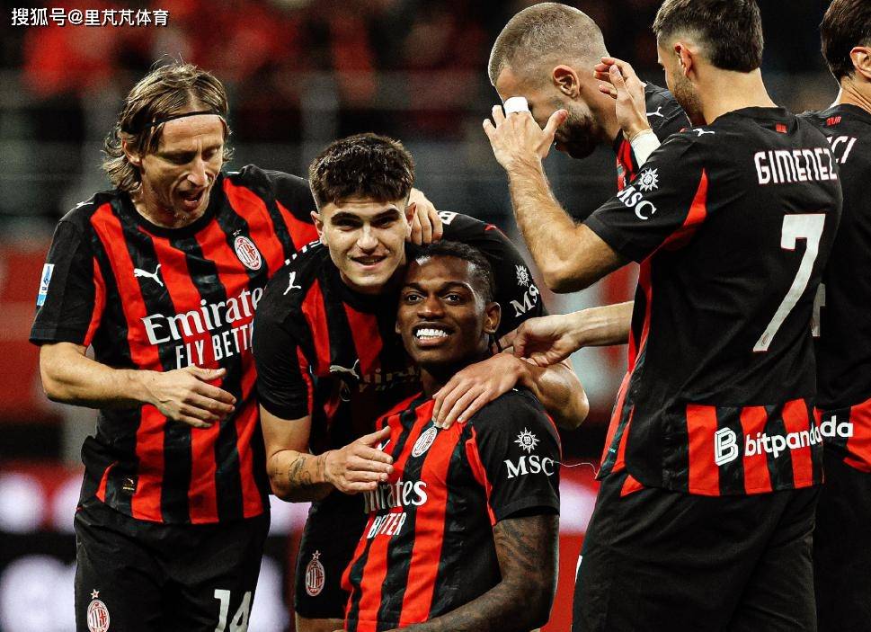 社区盾转会期走向成谜；AC米兰主帅复盘；气氛紧张；高层口径保持一致 