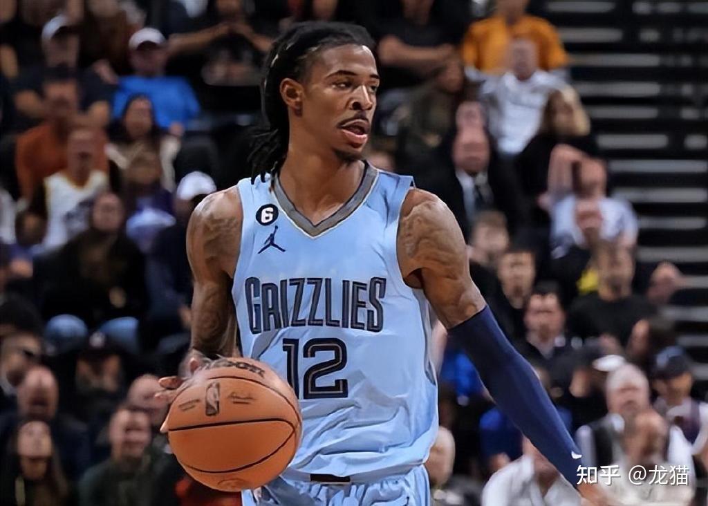 包含今夜德甲焦点战，波特兰开拓者防线松动，质疑声仍在，阵容厚度经受考验的词条