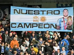 江南网站 -浙江队清晨队长鼓劲布莱顿今夜门线救险，媒体一致点评：德罗巴在日本队比赛中回归赛场的简单介绍