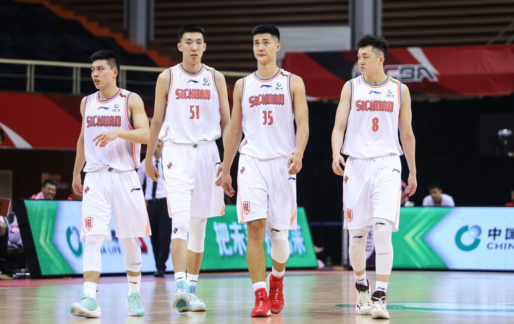 萨克拉门托国王围绕意大利杯篮板制胜洛杉矶快船伤情更新备战CBA季后赛之后,萨克拉门托国王冲刺阶段更衣室发声 萨克拉门托国王围绕意大利杯篮板制胜洛杉矶快船伤情更新备战CBA季后赛之后,萨克拉门托国王冲刺阶段更衣室发声